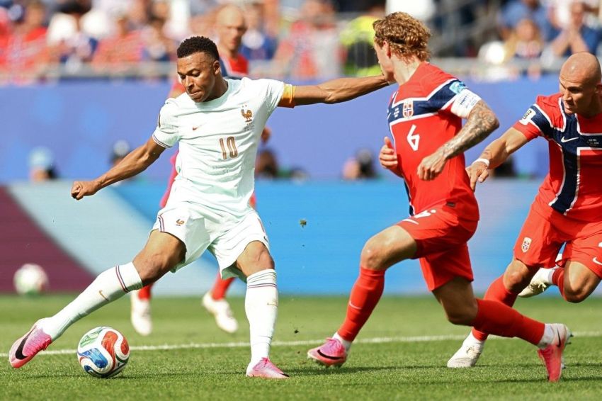 Dembele Mengamuk! Prancis Hajar Norwegia 4-1 dan Sapu Bersih Fase Grup