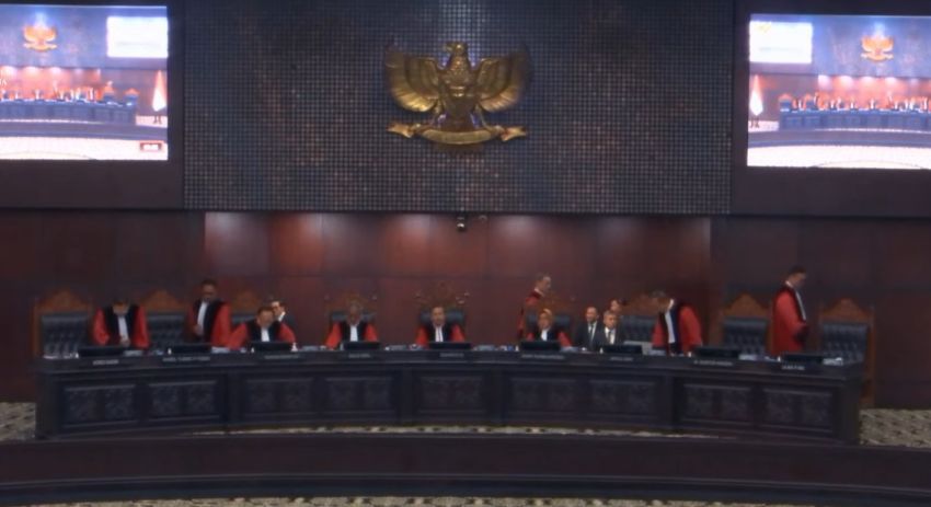 MK Tolak Gugatan Mahasiswa, Kepala Daerah Tetap Dipilih Langsung oleh Rakyat