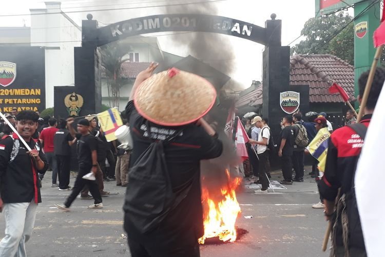 Demo Mahasiswa di Kodim 0201/Medan, Dandim: Instansi Militer Tidak Boleh Jadi Lokasi Orasi