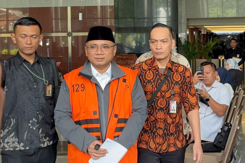 KPK Bantarkan Gus Yaqut ke RS Polri, Istri Apresiasi Langkah Cepat Tim Medis