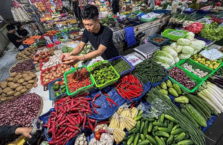 Harga Cabai Rawit Tembus Rp70.400 per Kg, Telur Ayam Rp29.750 per Kg