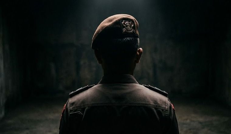 Oknum Polisi di Bima Diciduk, Sabu Ditemukan di Balik Ponselnya
