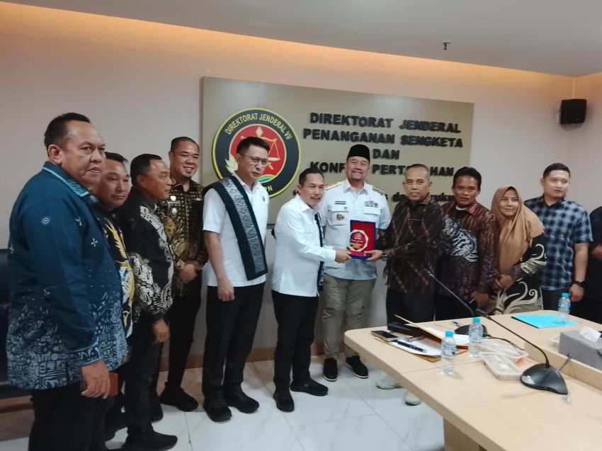 Bupati Batu Bara dan Pansus PAD Temui Kementerian ATR/BPN, Perjuangkan Hak Daerah atas Lahan PT Socfindo