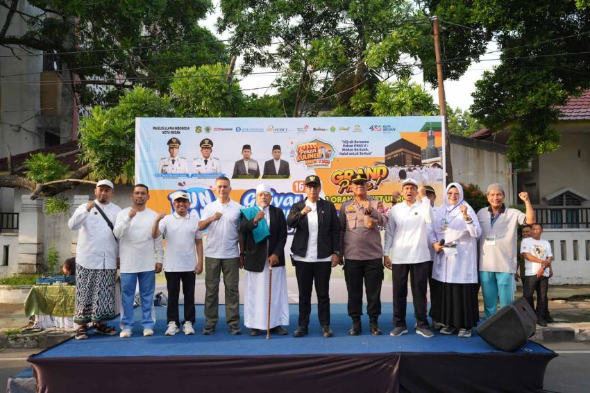 Rico Waas Lepas Ribuan Peserta Fun Walk Pekan KHAS MUI 2026, Ajak Warga Medan Hidup Sehat