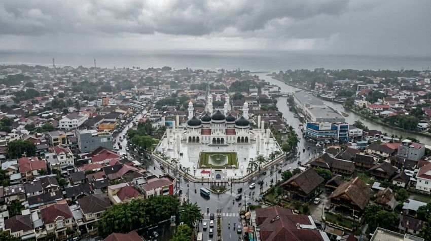 Cuaca Aceh Hari Ini: Banda Aceh Berawan, Aceh Barat hingga Singkil Diguyur Hujan Ringan