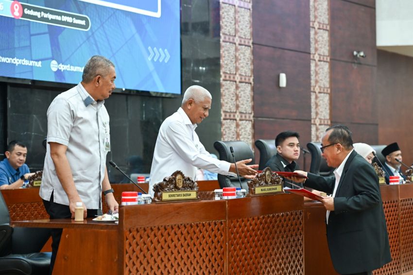 Hasil Reses DPRD Sumut Diserahkan ke Pemprov, Wagub Surya: Aspirasi Akan Diprioritaskan Sesuai Kebutuhan Masyarakat