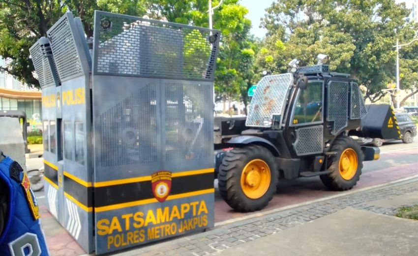 Puluhan Aksi Unjuk Rasa Warnai Jabodetabek, Ini Tuntutan yang Disuarakan!