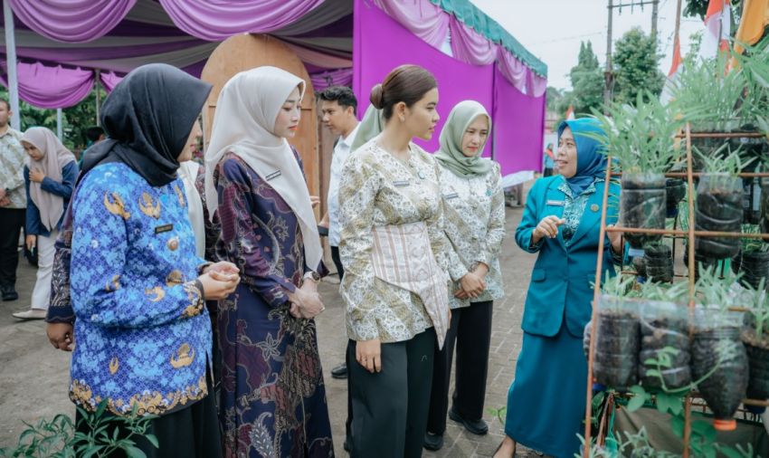 Kahiyang Ayu Apresiasi Program AKU HATINYA PKK Tebing Tinggi, Pekarangan Rumah Jadi Sumber Pangan Keluarga