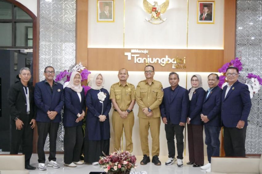 Wali Kota Tanjungbalai Terima Audiensi PB IKA UMA, Perkuat Sinergi Dukung Visi Tanjungbalai EMAS