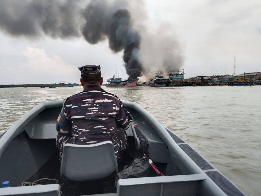 Penyebab 4 Kapal Ikan Terbakar di Belawan Terungkap, Diduga Korsleting Saat Perbaikan Mesin, Kerugian Rp10 Miliar