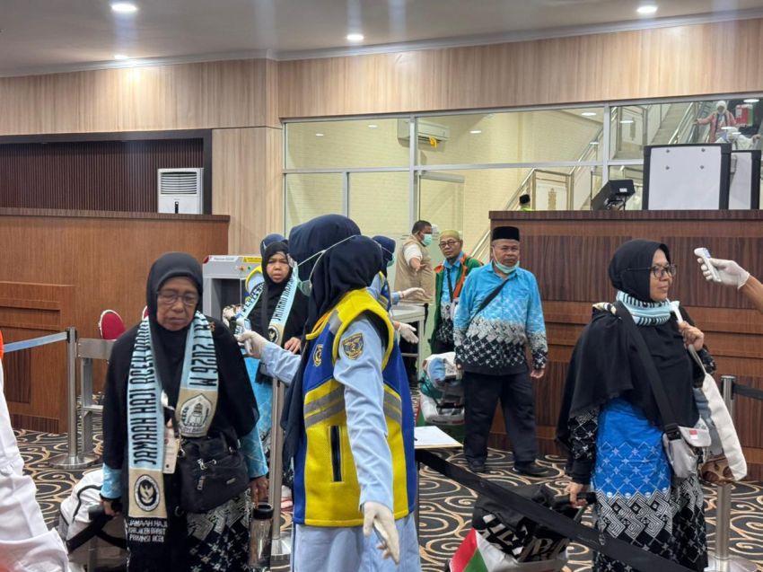 1.959 Jemaah Haji Aceh Telah Kembali, Tersisa 9 Kloter Menanti Kepulangan dari Tanah Suci