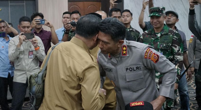 Kapolda Aceh Sambut Mendagri Tito Karnavian di Bandara SIM, Bahas Kunjungan Kerja Dua Hari