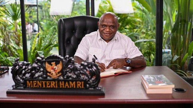 Pigai Tekankan Pembangunan HAM Harus Berbasis Pancasila, Generasi Muda Jadi Kunci