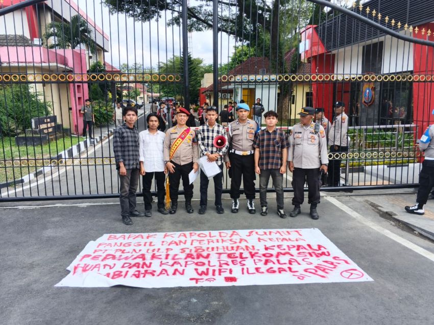 SALAM Kembali Geruduk Polda Sumut, Tuntut Usut Dugaan Wifi Ilegal di Padang Lawas