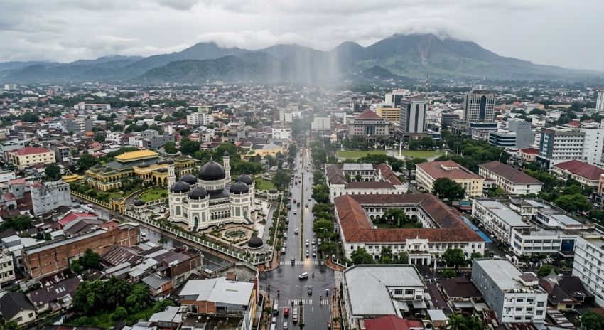 Cuaca Sumut Hari Ini Didominasi Hujan Ringan, Medan hingga Samosir Berpotensi Diguyur Hujan