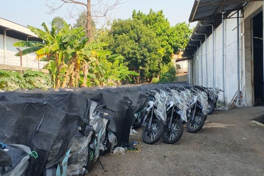 Ketua DPP NasDem Usul Motor Listrik Program MBG Dijual
