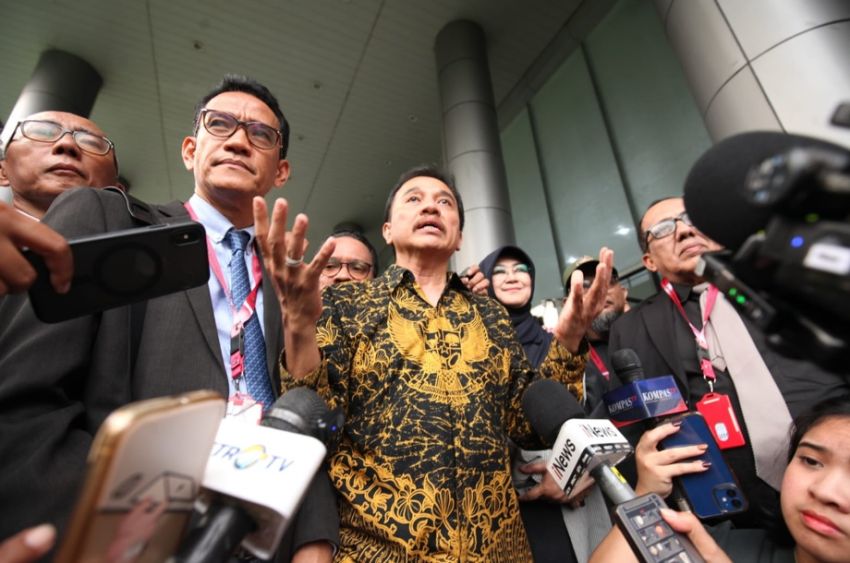 Roy Suryo Tak Ditahan, Kubu Jokowi Minta Kejaksaan Buka Alasan ke Publik