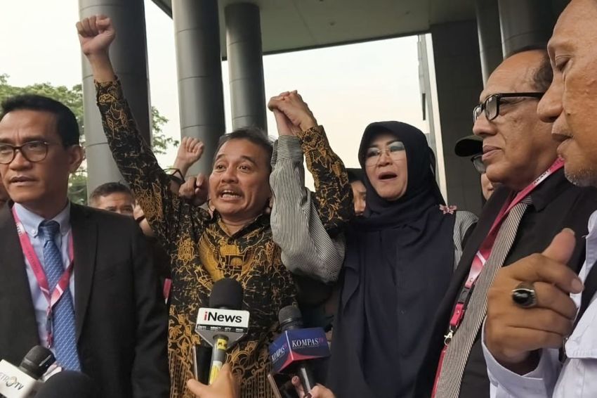RJ untuk Roy Suryo dan Dokter Tifa Ditawarkan Kejari, Tim Hukum Tegaskan Bukan Permintaan Jokowi