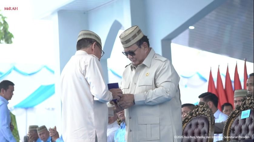 Prabowo Terima Lencana Emas dari KTNA di Gorontalo, Petani-Nelayan Beri Apresiasi Tertinggi