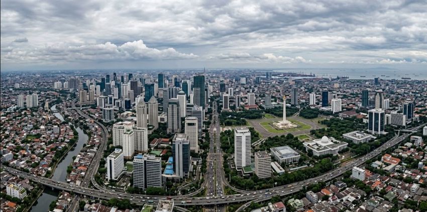 Cuaca Jakarta Hari Ini: Seluruh Wilayah Diprediksi Berawan