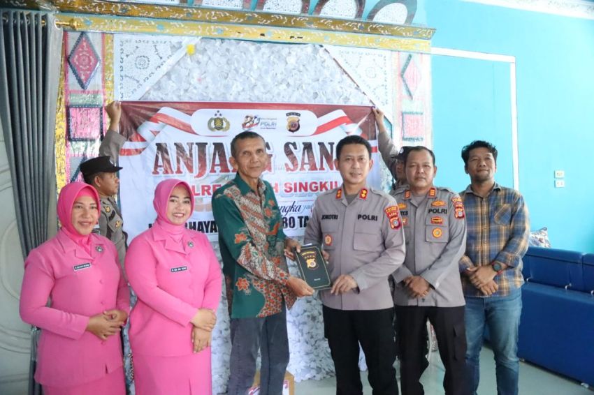Hari Bhayangkara ke-80, Polres Aceh Singkil Jalin Silaturahmi ke Purnawirawan dan Warakawuri