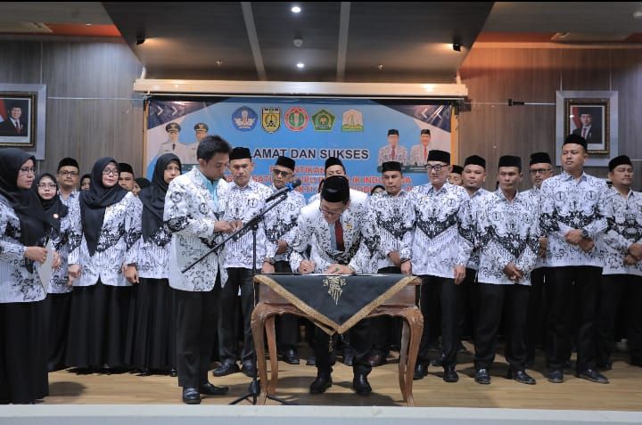 Pengurus Baru PGRI Banda Aceh Resmi Dilantik, Fokus Tingkatkan Kompetensi Guru untuk Pendidikan yang Lebih Berkualitas
