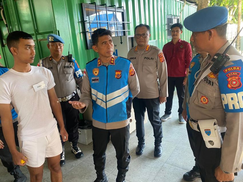 Kapolda Aceh Tinjau Tes Kesehatan Calon Bintara Polri, Pastikan Seleksi Berjalan Transparan