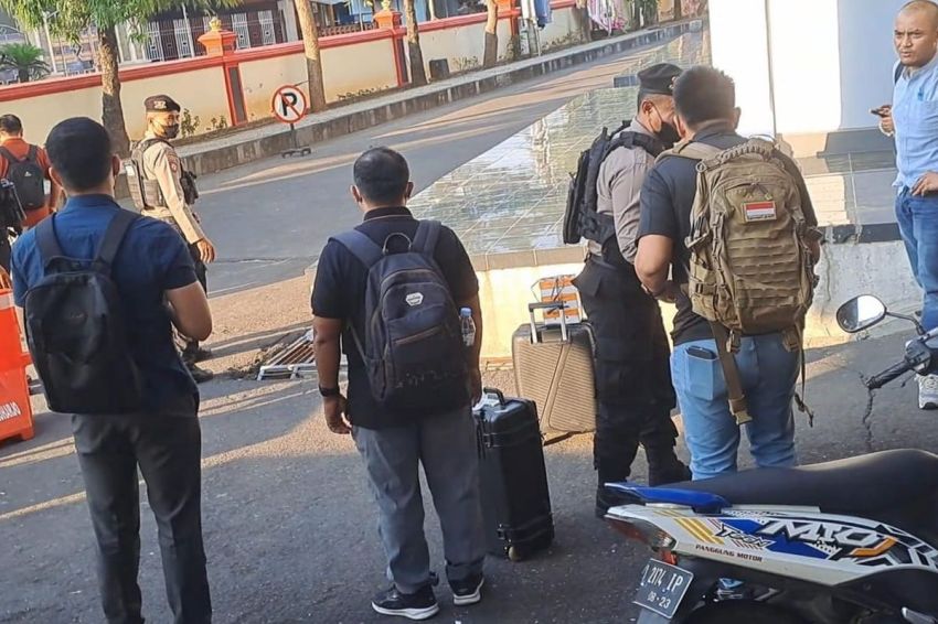 KPK Angkut Lagi Dua Koper Hitam dari BPKAD Sukoharjo