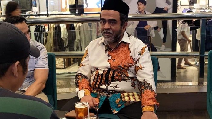 GNK Sentil Hotman Paris, Minta Tak Kaitkan Nama Presiden dalam Kasus Febrie