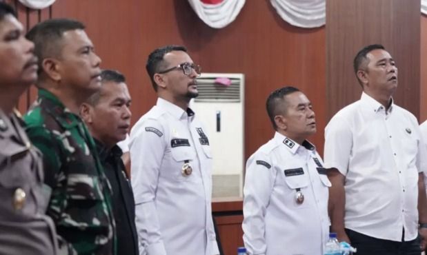 Bupati Labusel Fery Sahputra Matangkan Persiapan Pilkades Bersama Forkopimda dan Stakeholder