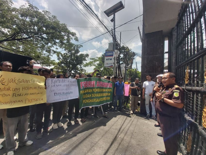 HOTMA Gelar Aksi Damai di Kejati Sumut, Ajak Masyarakat Hormati Proses Hukum Kasus Korupsi