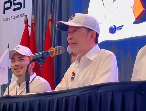 Jokowi Mulai Safari Politik, Pengamat: Mirip Iklan Sampo, Agar Kartu Politik Terus Hidup