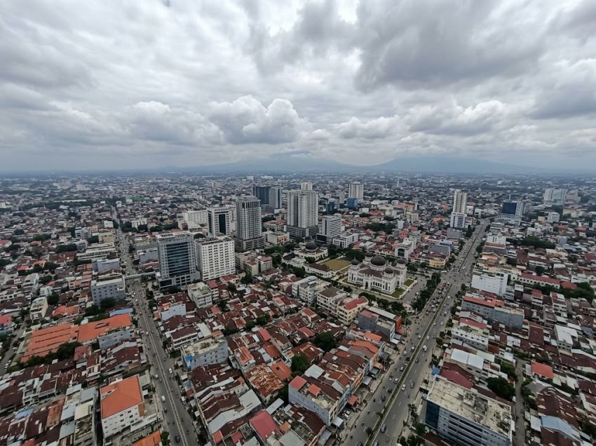 Prakiraan Cuaca Sumut Hari Ini, Mayoritas Wilayah Berawan, Nias hingga Madina Diguyur Hujan Ringan