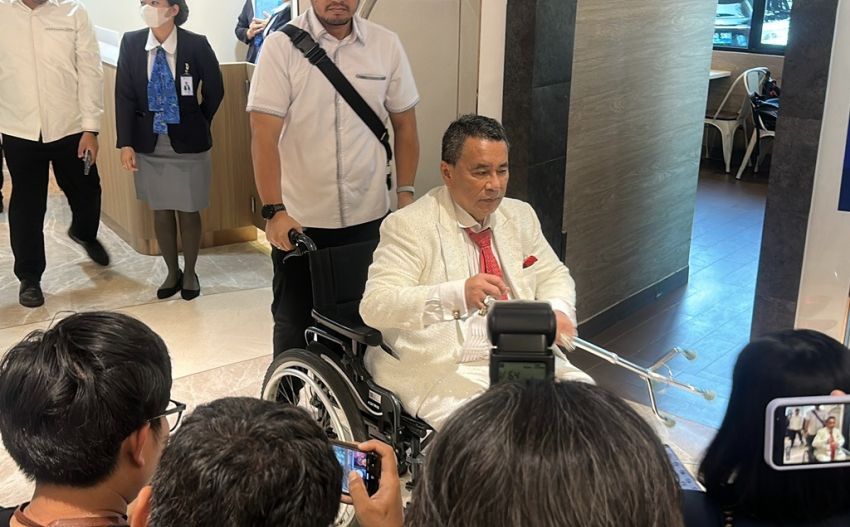 Hotman Paris Tetap Mundur Meski Diminta Bertahan oleh Febrie Adriansyah