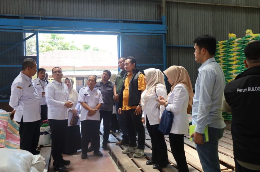 Cek Gudang Bulog Asahan, Pemko Tanjungbalai Pastikan Stok Beras Aman hingga Enam Bulan