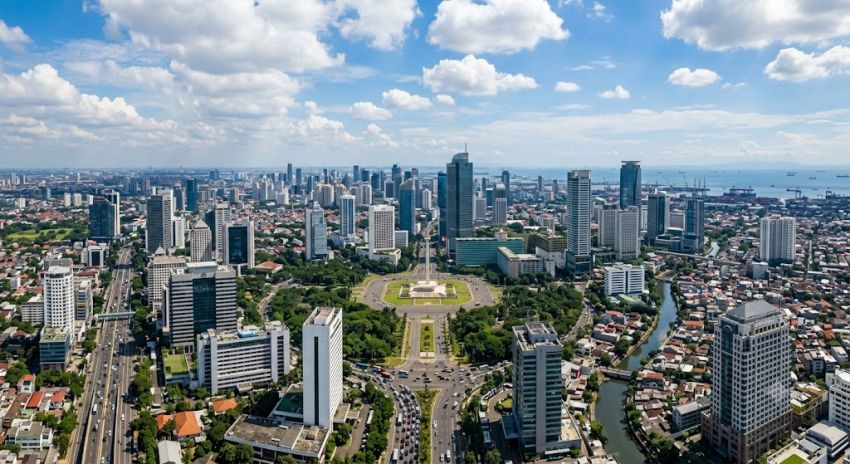 BMKG Prediksi Cuaca Jakarta Hari Ini: Jakarta Cerah, Jakarta Timur Berpotensi Berawan