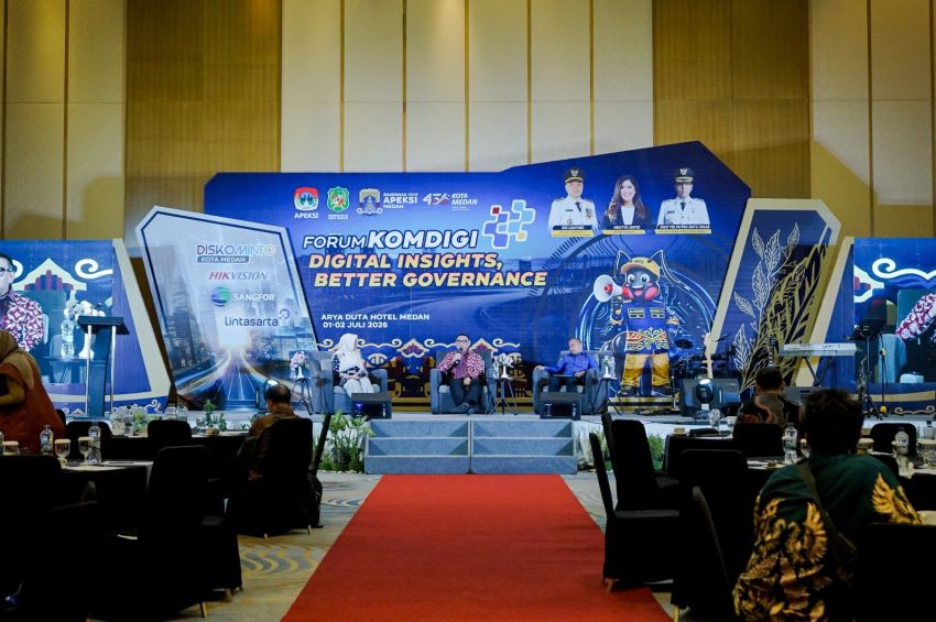 Bandung dan Makassar Bagikan Strategi Bangun Kepercayaan Publik Lewat Transformasi Digital di Forum Komdigi APEKSI 2026