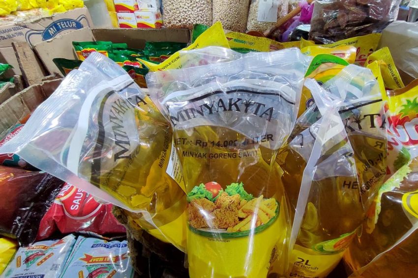 Bulog Sumut Pastikan MinyaKita Aman, Isu Bau Solar Tak Ditemukan Meski 20 Juta Liter Sudah Didistribusikan