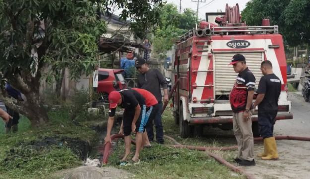 Bupati Labuhanbatu Selatan Luncurkan JUMPA BERLIAN, Gerakan Jumat Bersih Wujudkan Lingkungan Sehat