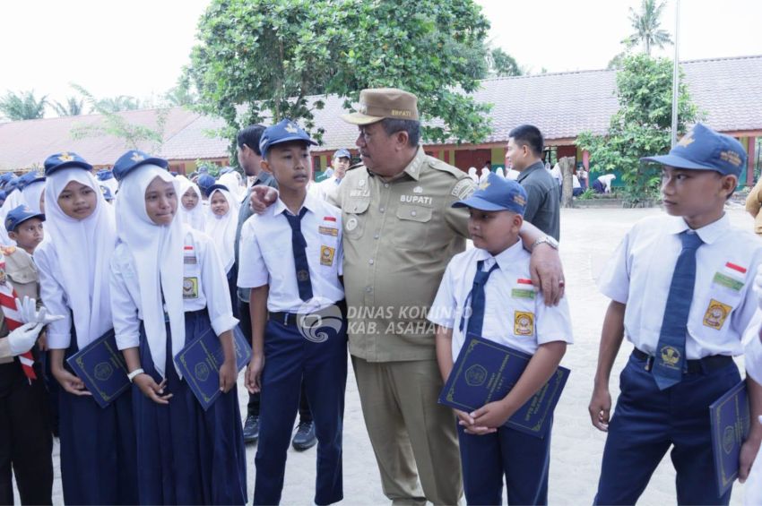 Hari Pertama Masuk Sekolah, Bupati Asahan Ajak Siswa Terapkan 7 Kebiasaan Anak Indonesia Hebat