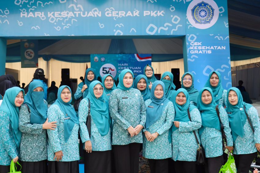 Marlina Muzakir Hadiri HKG PKK Nasional ke-54 dan HUT Dekranas ke-46 di Makassar, Perkuat Sinergi Pemberdayaan Keluarga Menuju Indonesia Emas 2045