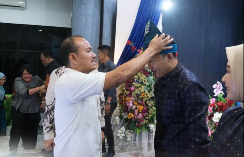 Pemko Tanjungbalai Sambut Danlanal TBA dengan Tepung Tawar, Perkuat Sinergi Jaga Wilayah Maritim