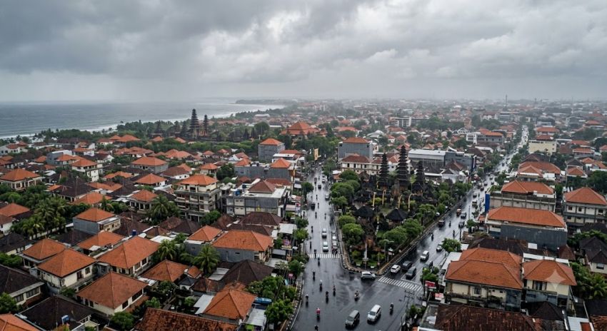 Cuaca Bali Hari Ini Didominasi Berawan, Karangasem Berpotensi Diguyur Hujan Ringan