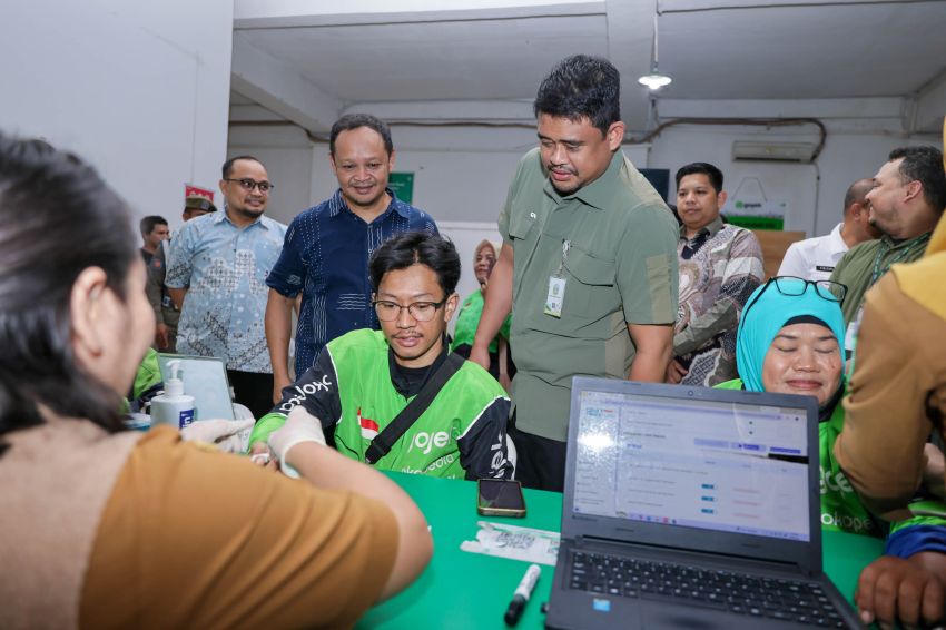 Bobby Nasution Dorong BPJS Mitra Gojek Diperkuat Saat Tinjau Cek Kesehatan Gratis di Medan
