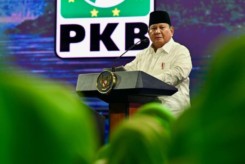 Prabowo Singgung Ramalan Indonesia Kolaps: "Lewat Bulan, Negara Tetap Berdiri"