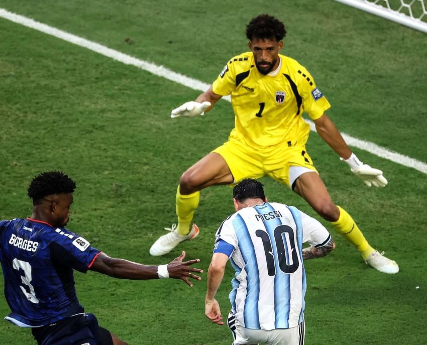 Susah Payah Taklukkan Cape Verde! Lisandro Martinez dan Messi Antar Argentina ke 16 Besar Piala Dunia 2026