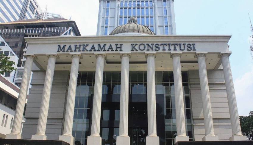 MK Putus Gugatan Anggaran MBG Masuk Dana Pendidikan APBN 2026 Hari Ini