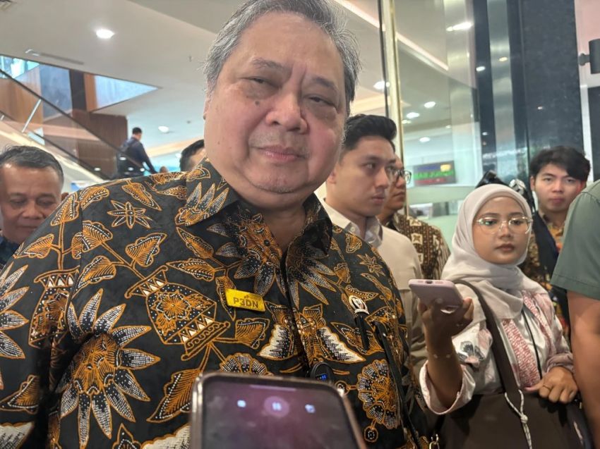 Insentif Kendaraan Listrik Tetap Berlanjut, Airlangga Isyaratkan Fokus ke Mobil Nasional
