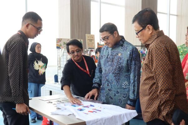 Menteri Ekraf Resmikan Re: Rasa 2026, Universitas Paramadina Satukan 88 Desainer dari 25 Negara dalam Ajang Desain Internasional
