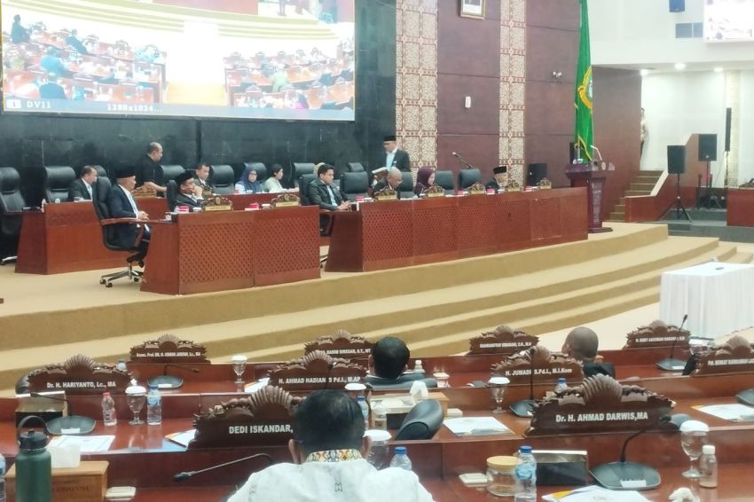 Bobby Nasution Walk Out dari Paripurna DPRD Sumut, Polemik Kuorum hingga Isu Koalisi Memanas